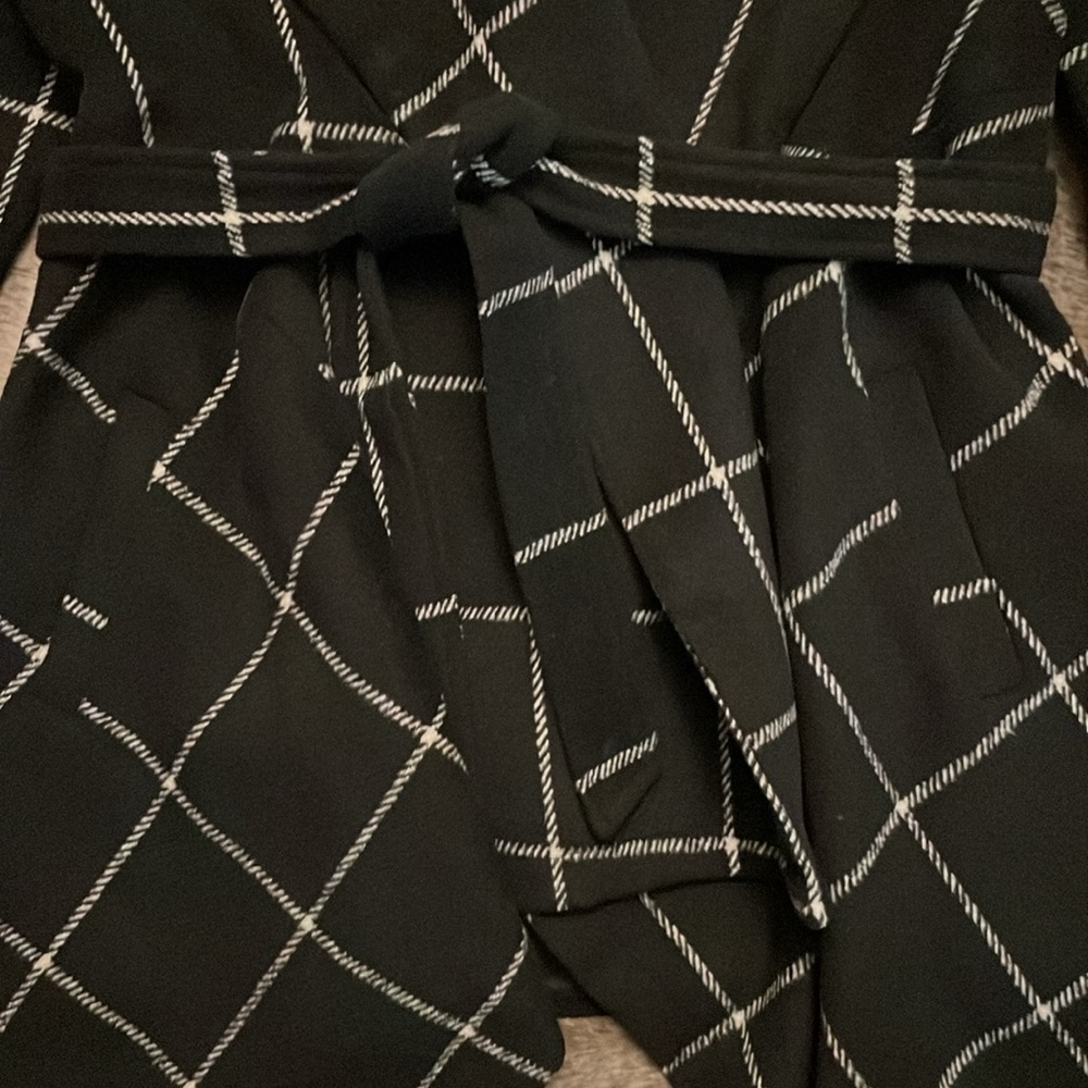 Chicwish Shawl Collar Black w/ White Grid Asymmetric Hem Wool Blend Coat Small - Picture 3 of 11